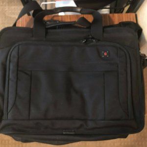 Swiss Army expandale brief case with lap top sleev